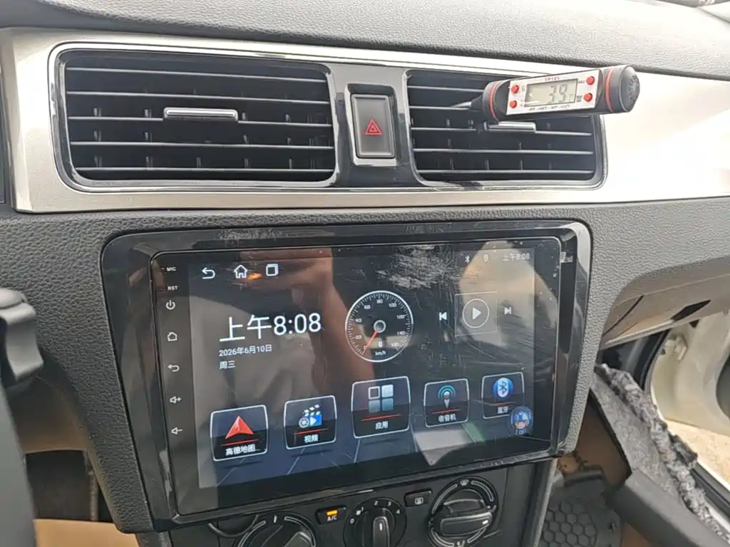 Skoda Rapid 2019 — фото 13