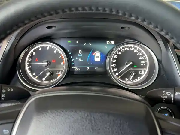 Toyota Camry 2023