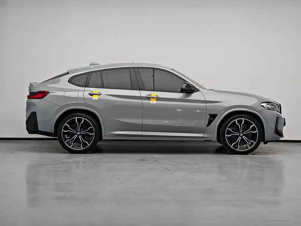 BMW X4 M 2023 — фото 10