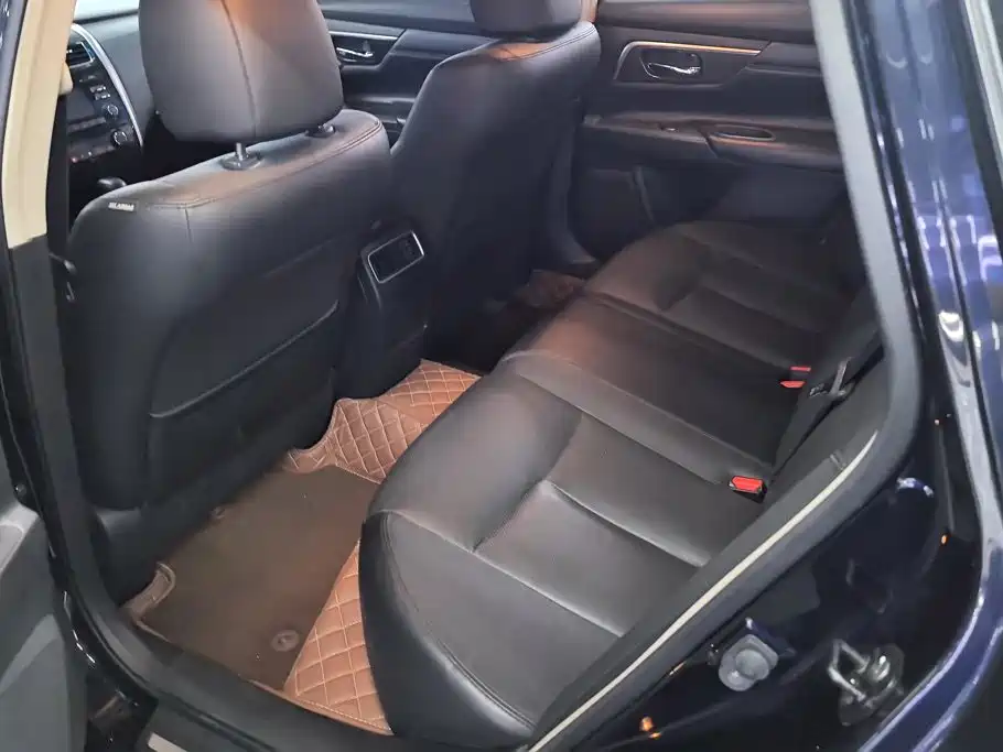 Nissan Teana 2015 — фото 11