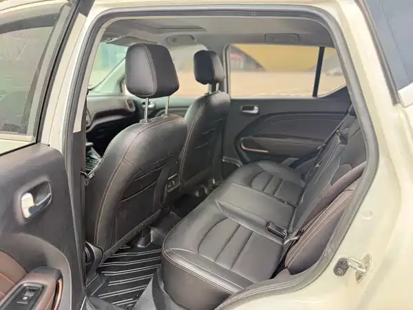 GAC Trumpchi GS3 2017