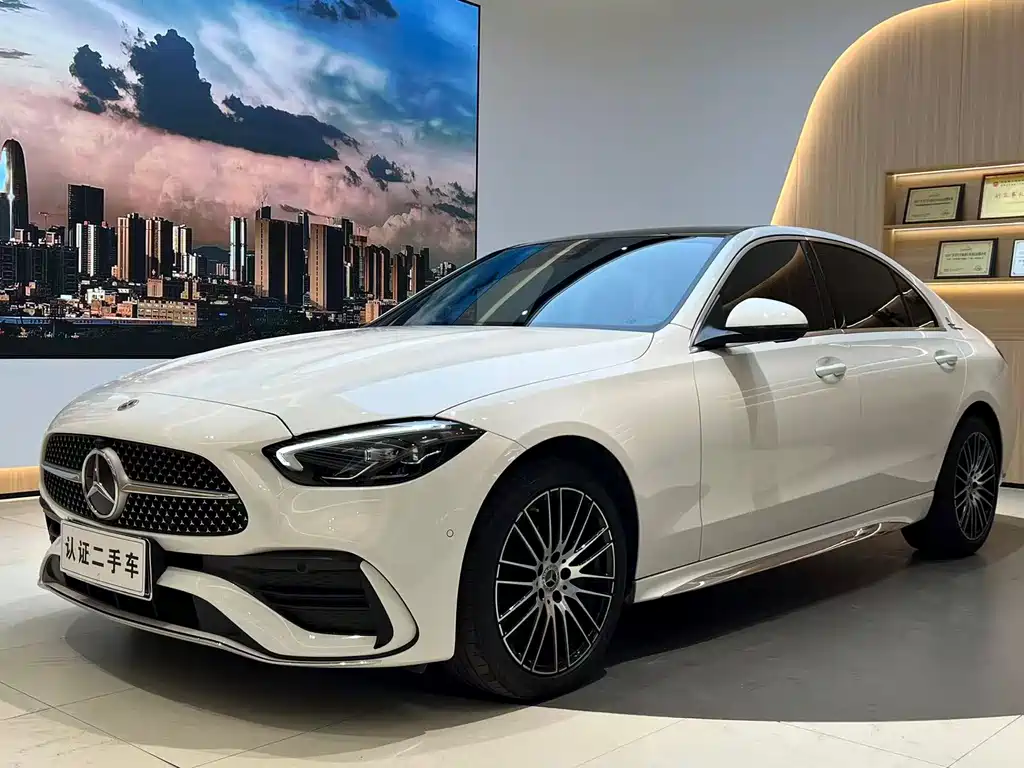 Mercedes-Benz C-Class 2023 — фото 1