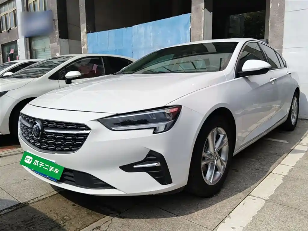 Buick Regal 2021 — фото 1