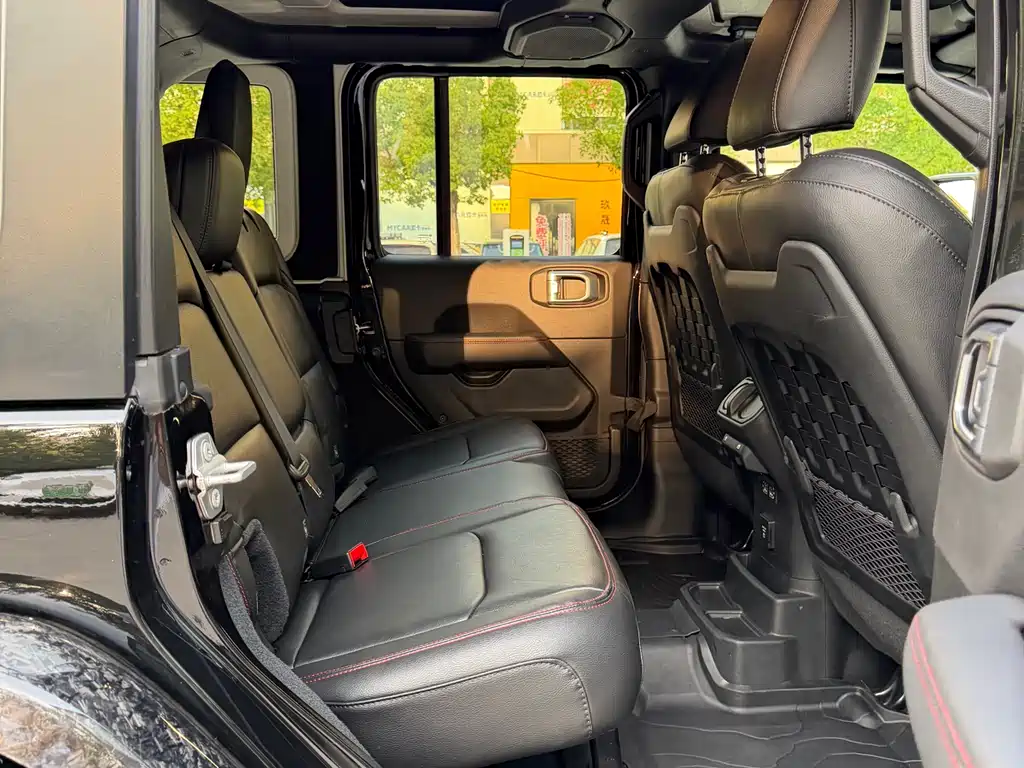 Jeep Wrangler 2026 — фото 14