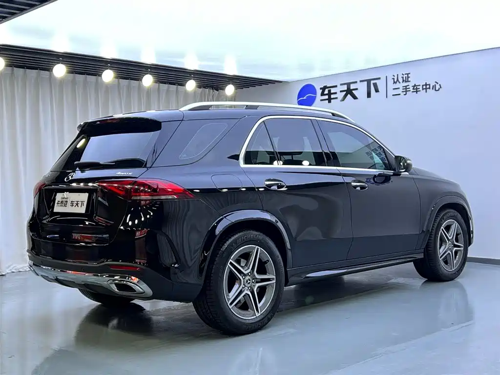 Mercedes-Benz GLE 2023 — фото 4