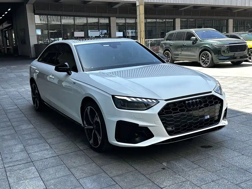 Audi A4L 2025 — фото 3