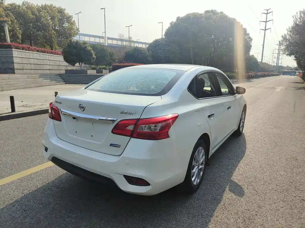 Nissan Sylphy 2018 — фото 4