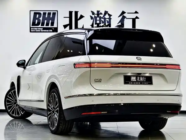 NIO ES8 2026