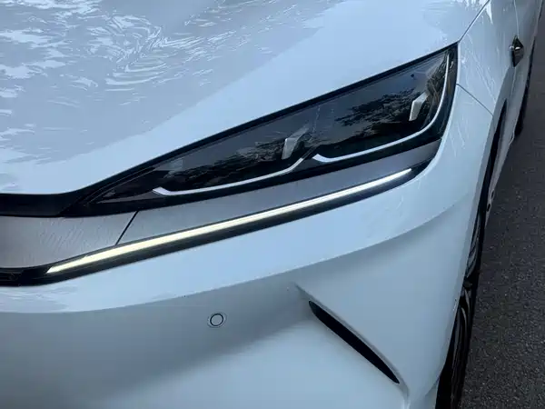 BYD Qin L 2025