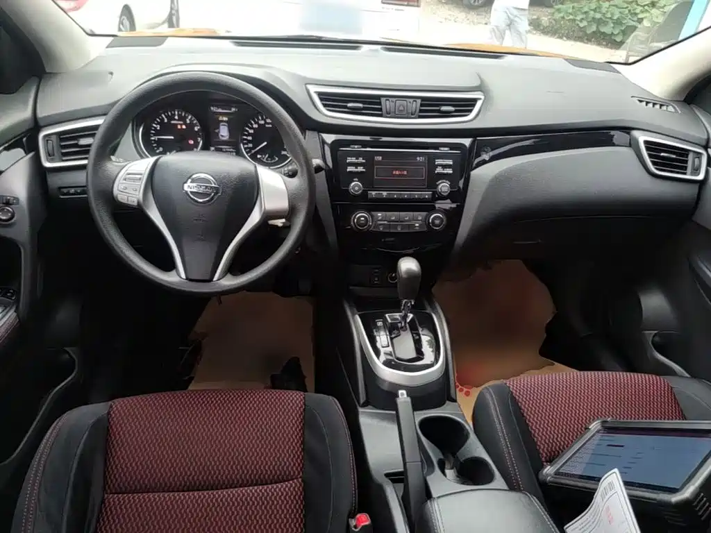 Nissan Qashqai 2016 — фото 10