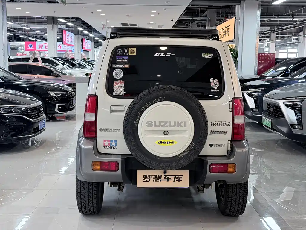 Suzuki Jimny 2017 — фото 8
