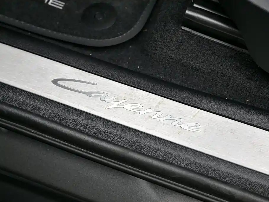 Porsche Cayenne 2025 — фото 13