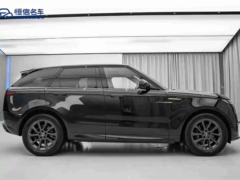 Land Rover Sport 2023 — фото 4