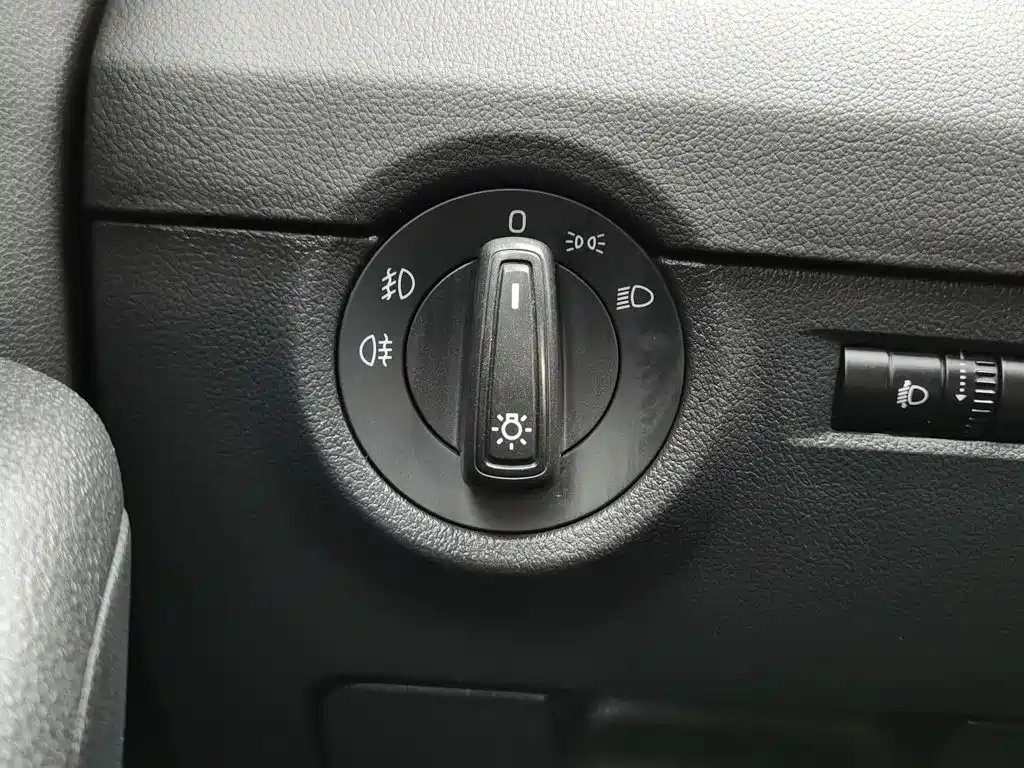 Skoda Octavia 2017 — фото 21