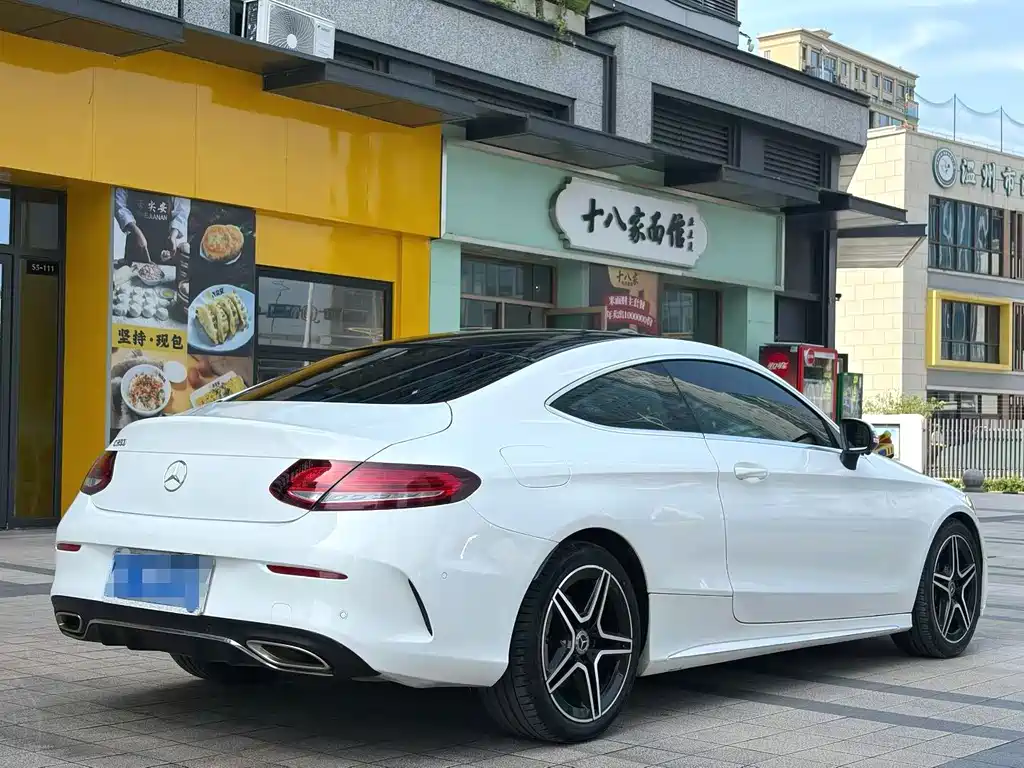 Mercedes-Benz C-Class 2019 — фото 10