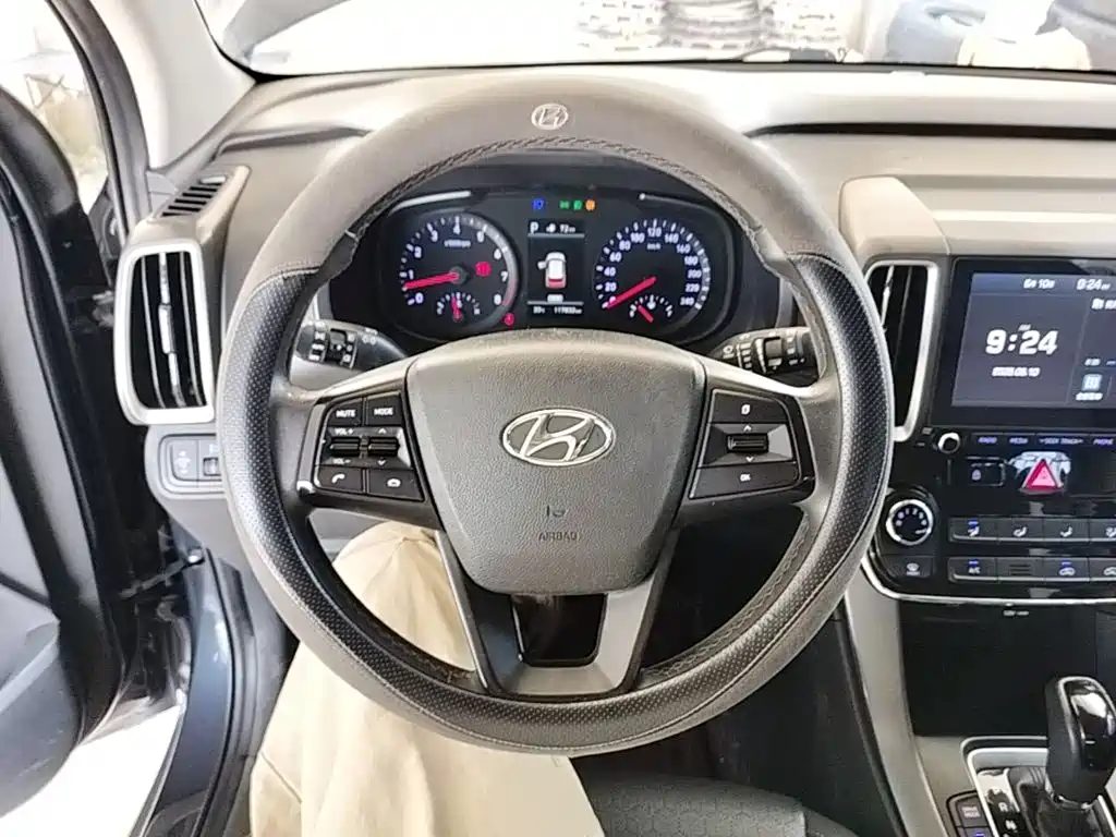 Hyundai ix35 2019 — фото 11