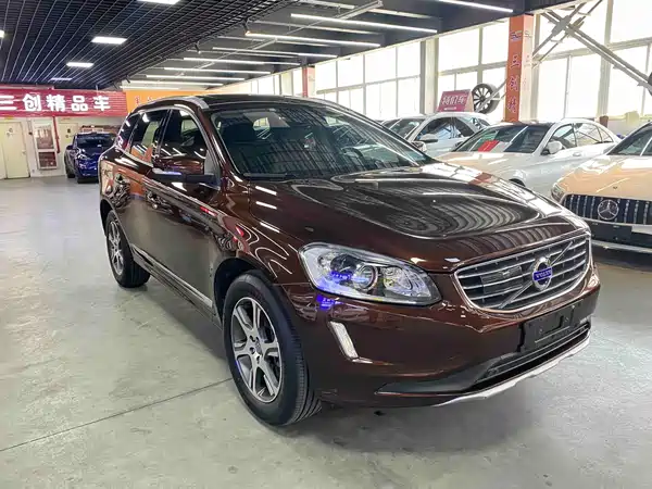 Volvo XC60 2015