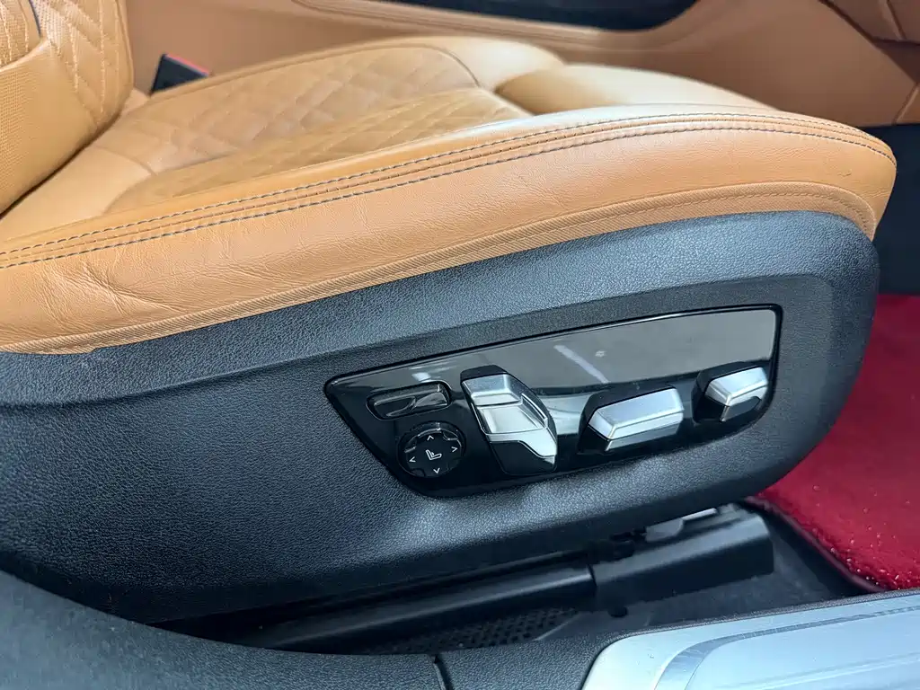 BMW 7 Series 2021 — фото 9