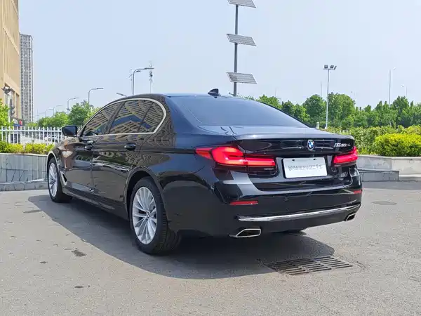 BMW 5 Series 2022