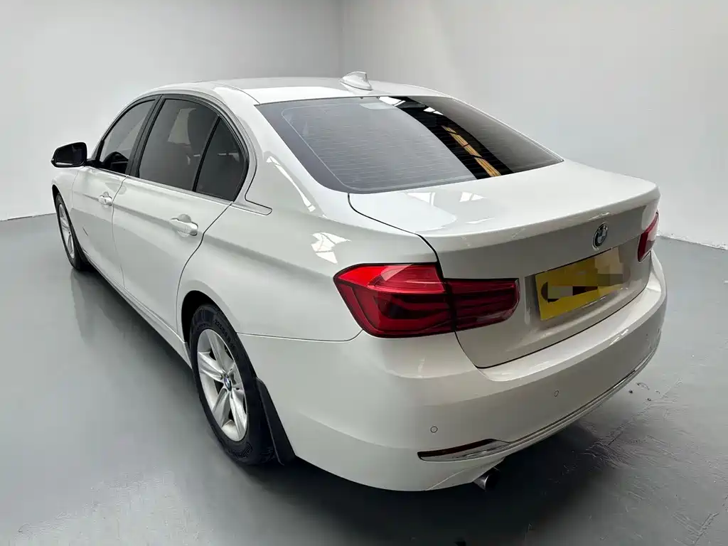 BMW 3 Series 2015 — фото 7