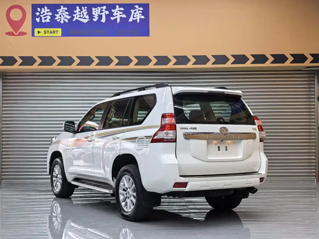 Toyota Prado 2014 — фото 6