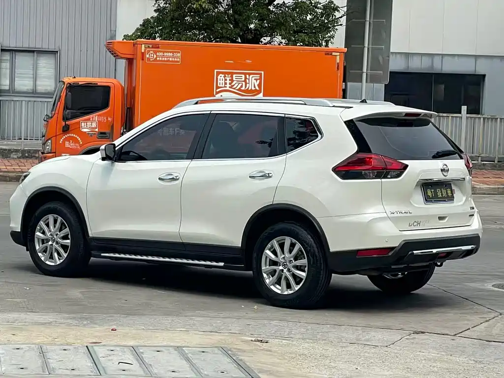 Nissan X-Trail 2019 — фото 9