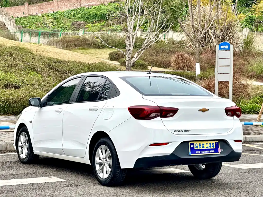 Chevrolet Cavalier 2021 — фото 9