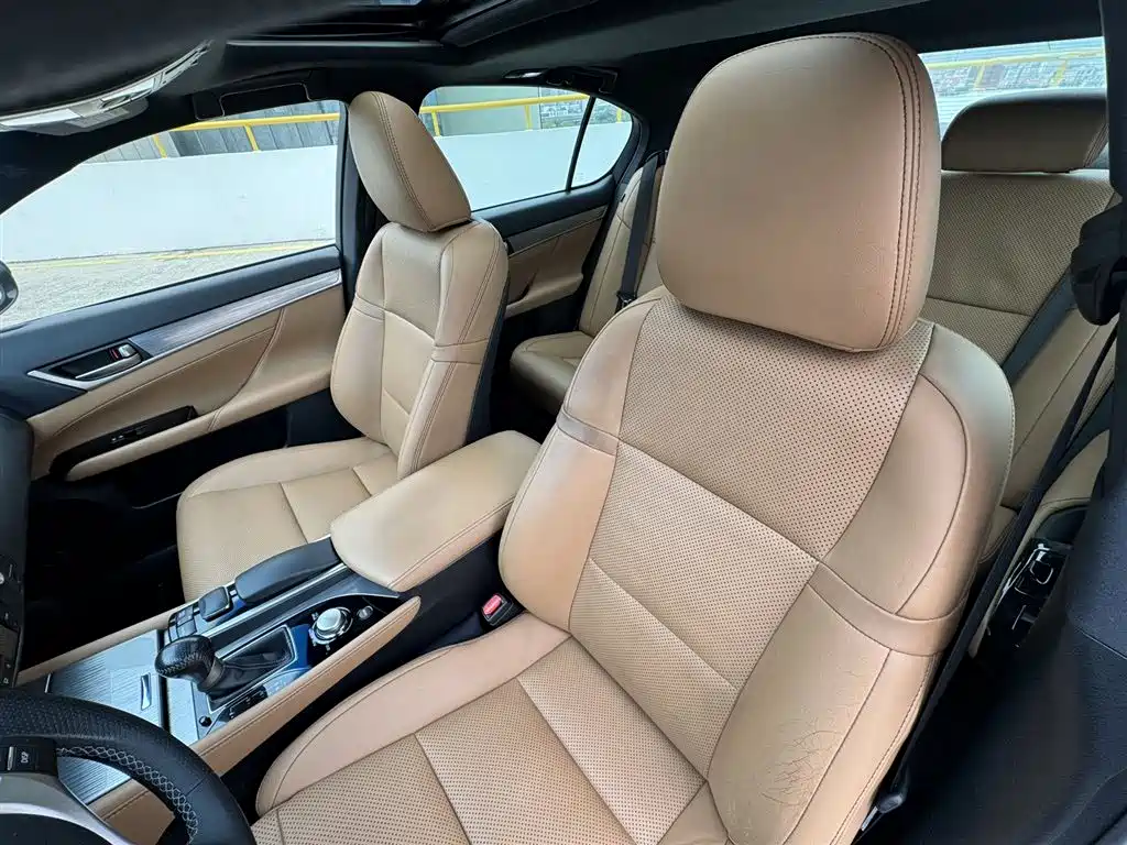 Lexus GS 2015 — фото 13