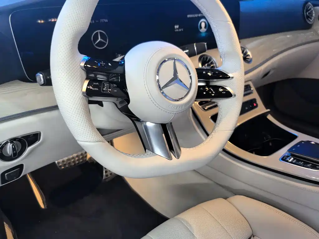 Mercedes-Benz E-Class 2021