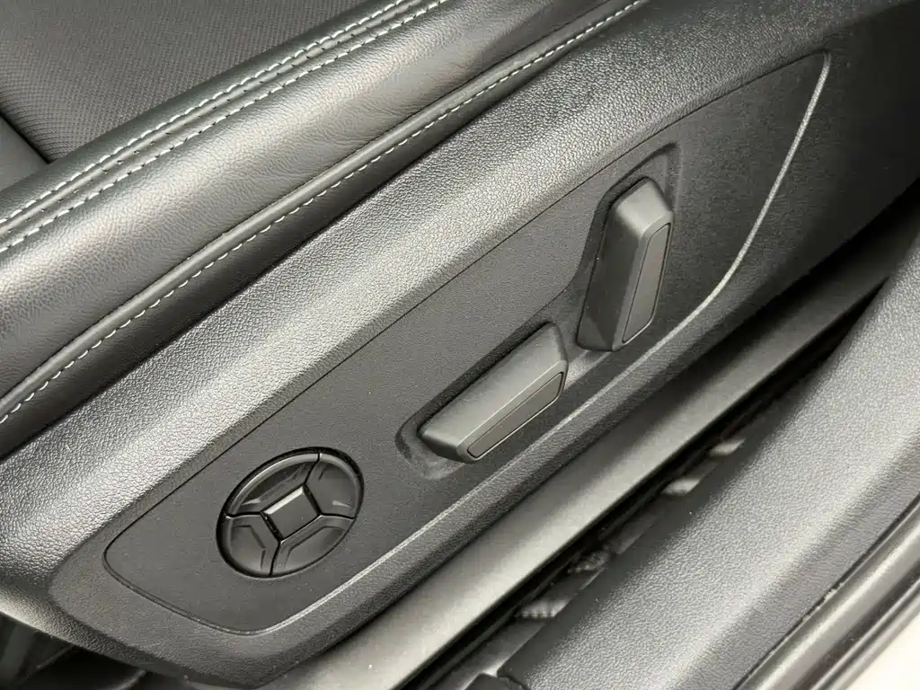 Audi A3 2023 — фото 19