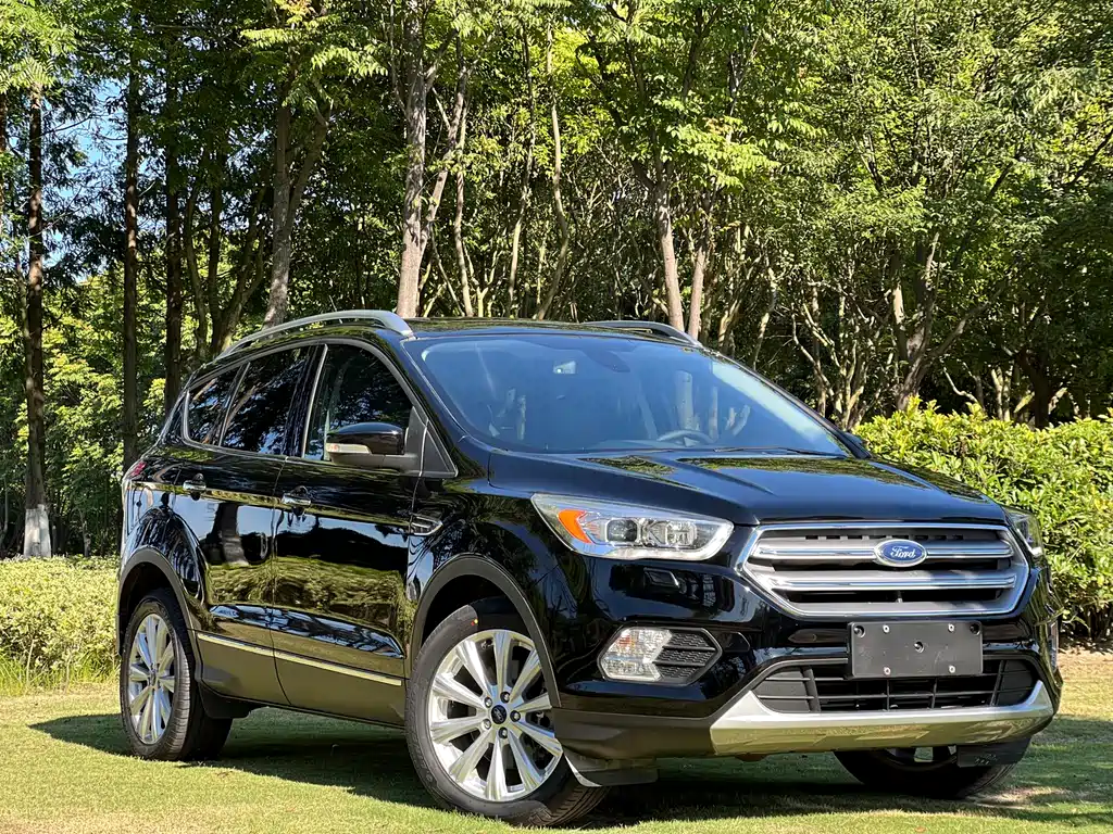 Ford Kuga 2016 — фото 14