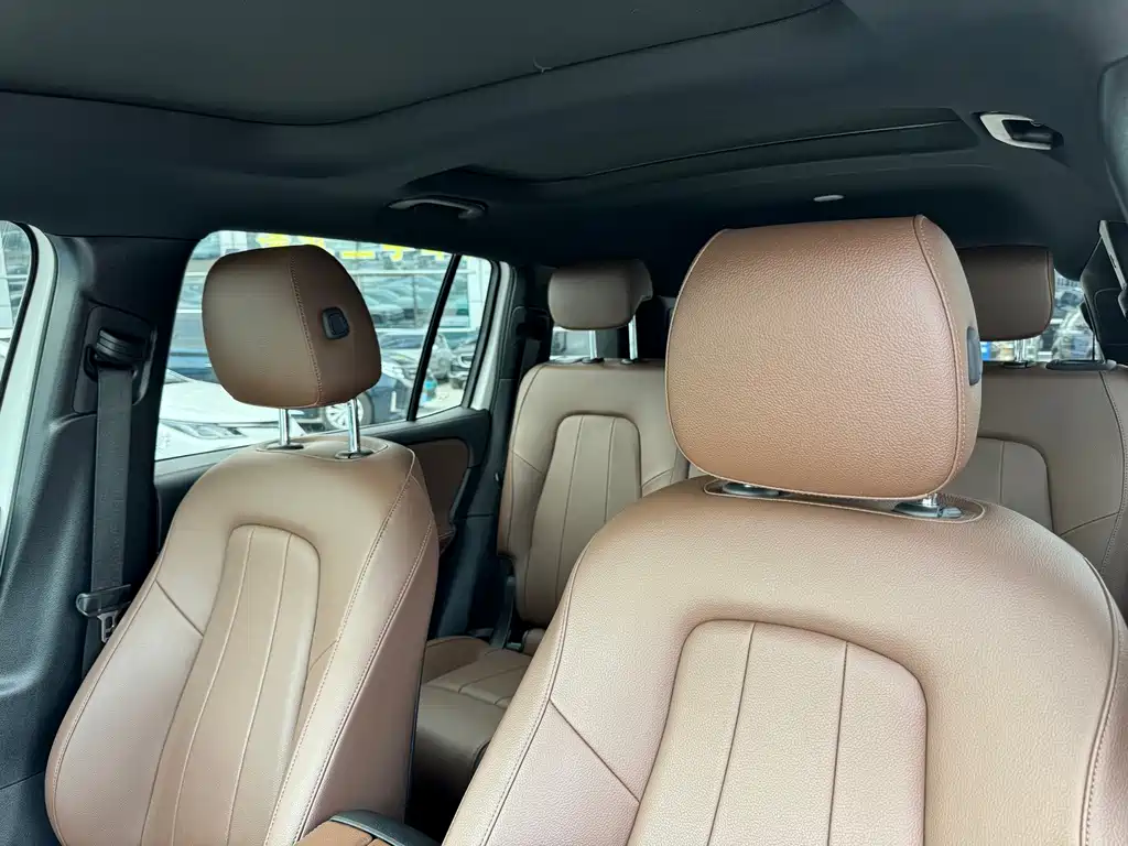 Mercedes-Benz GLB 2020