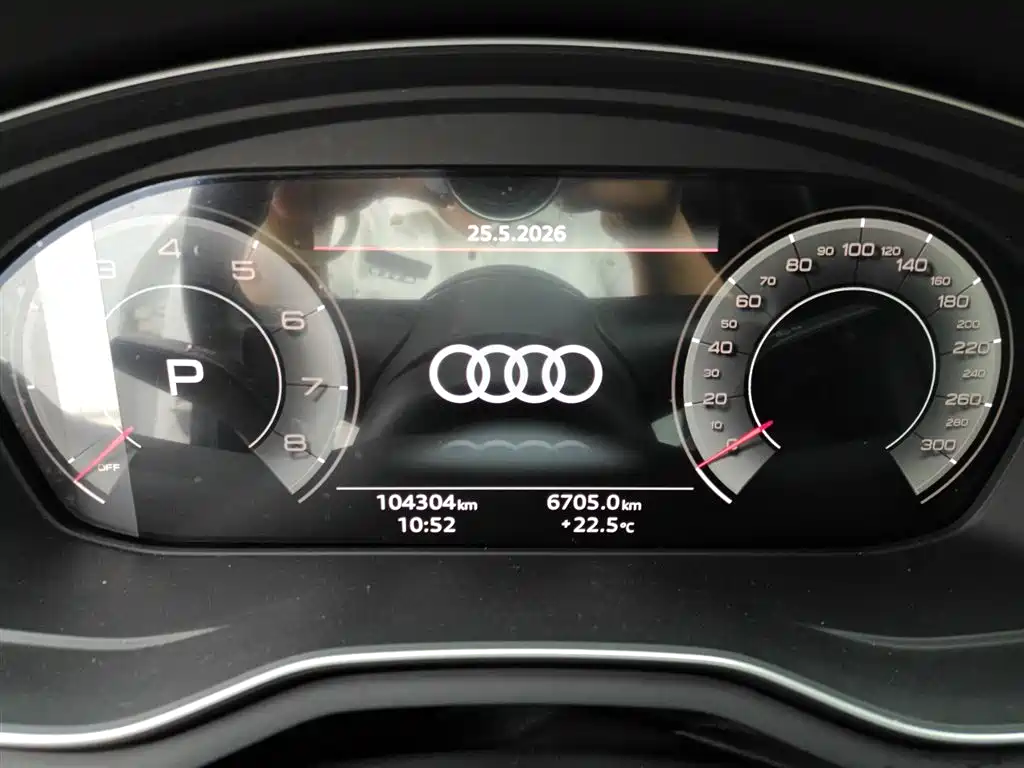 Audi A4L 2022 — фото 6