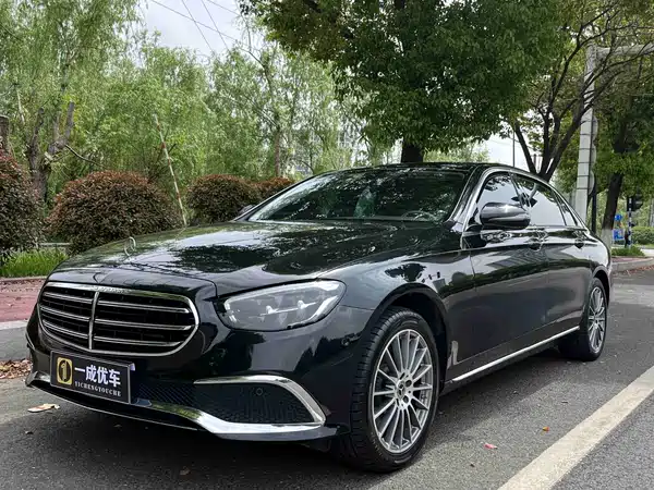 Mercedes-Benz E-Class 2021