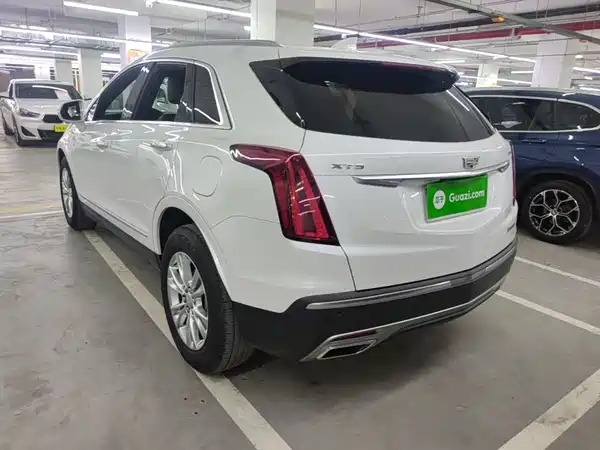Cadillac XT5 2023