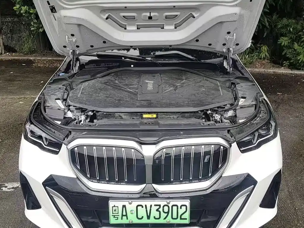 BMW i5 2024 — фото 12