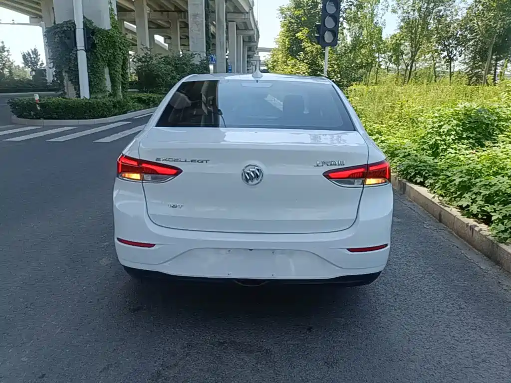Buick Excelle 2019