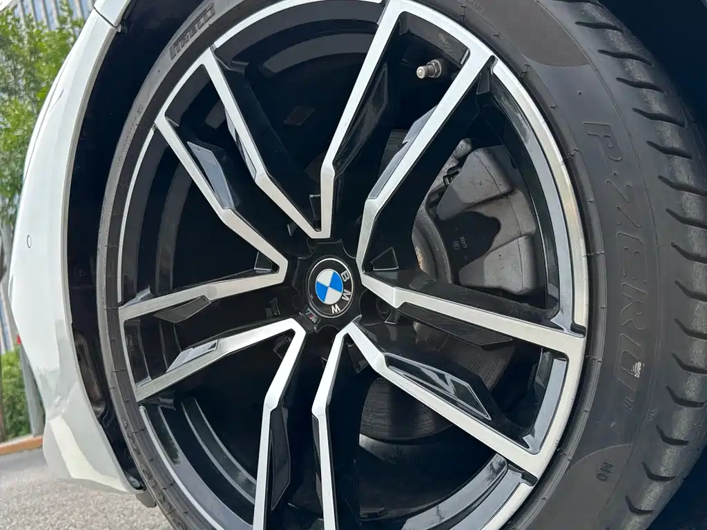 BMW Z4 2021 — фото 11