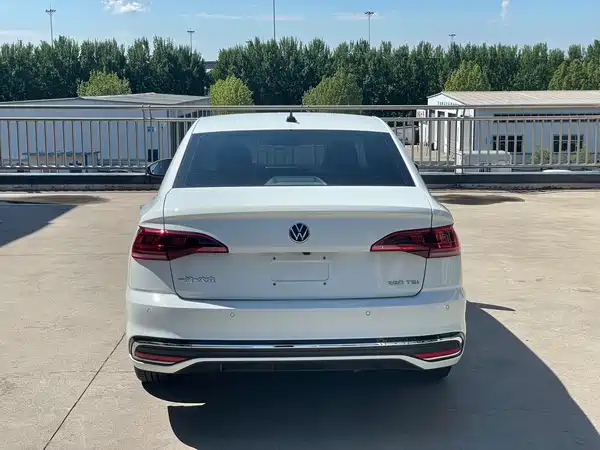 Volkswagen Bora 2023
