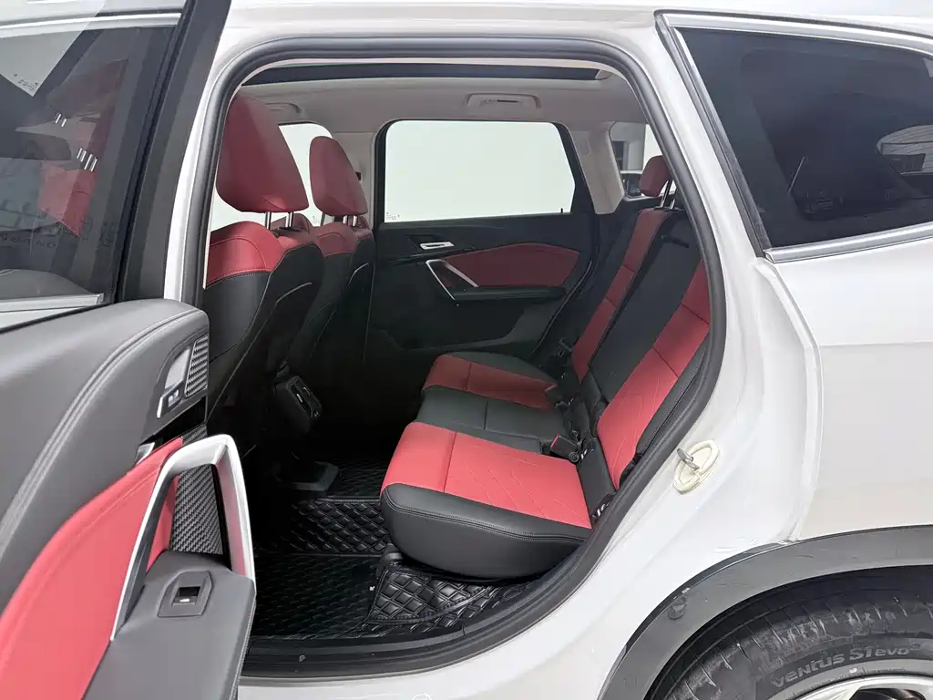 BMW X1 2024 — фото 13