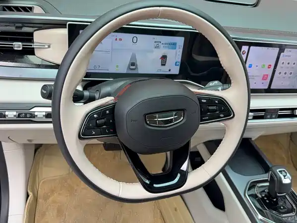 Geely ICON 2024