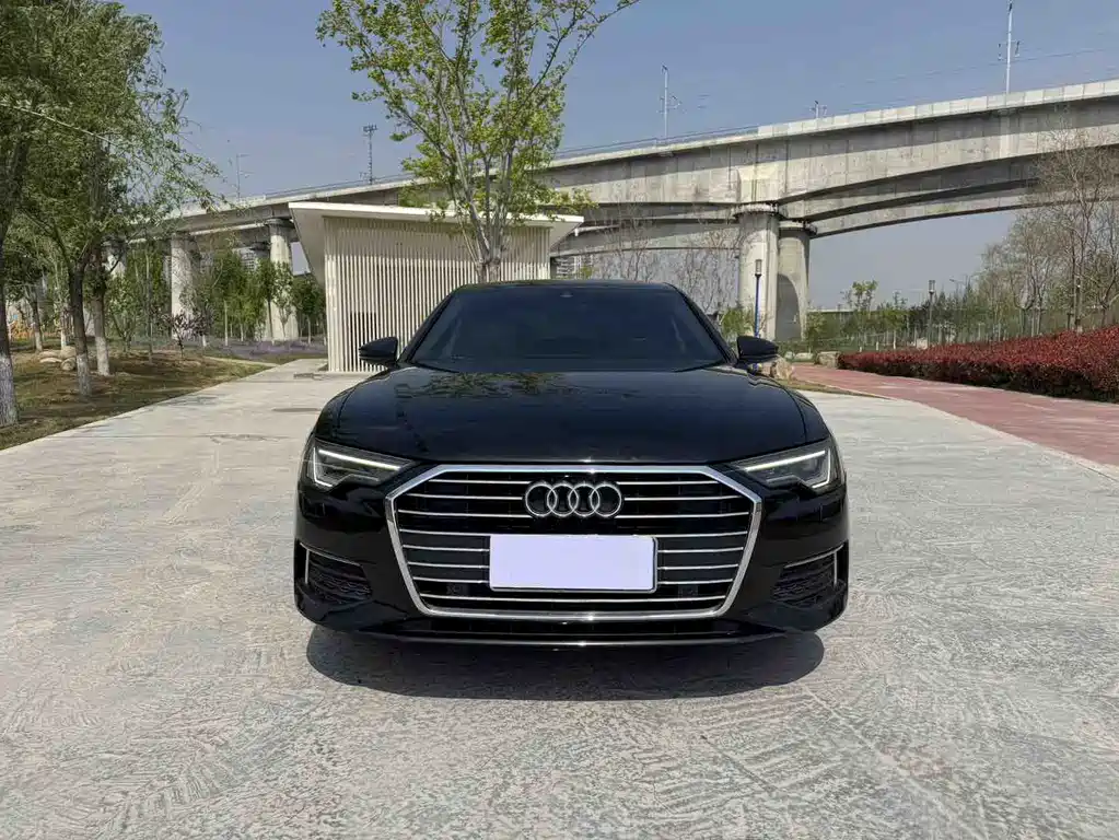Audi A6L 2019 — фото 2
