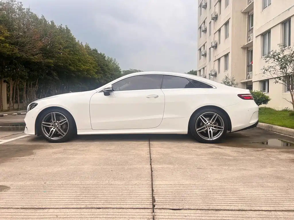 Mercedes-Benz E-Class 2020