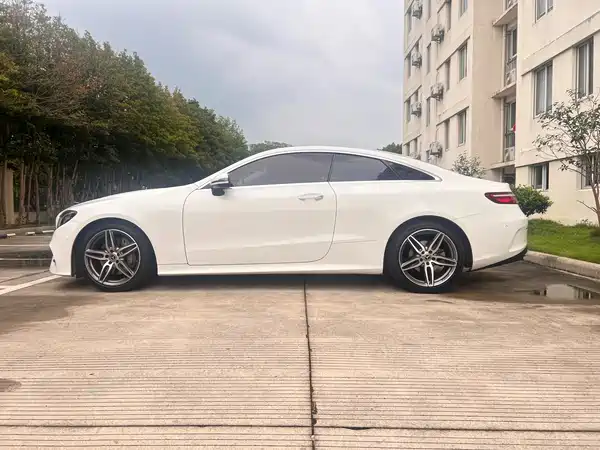 Mercedes-Benz E-Class 2020