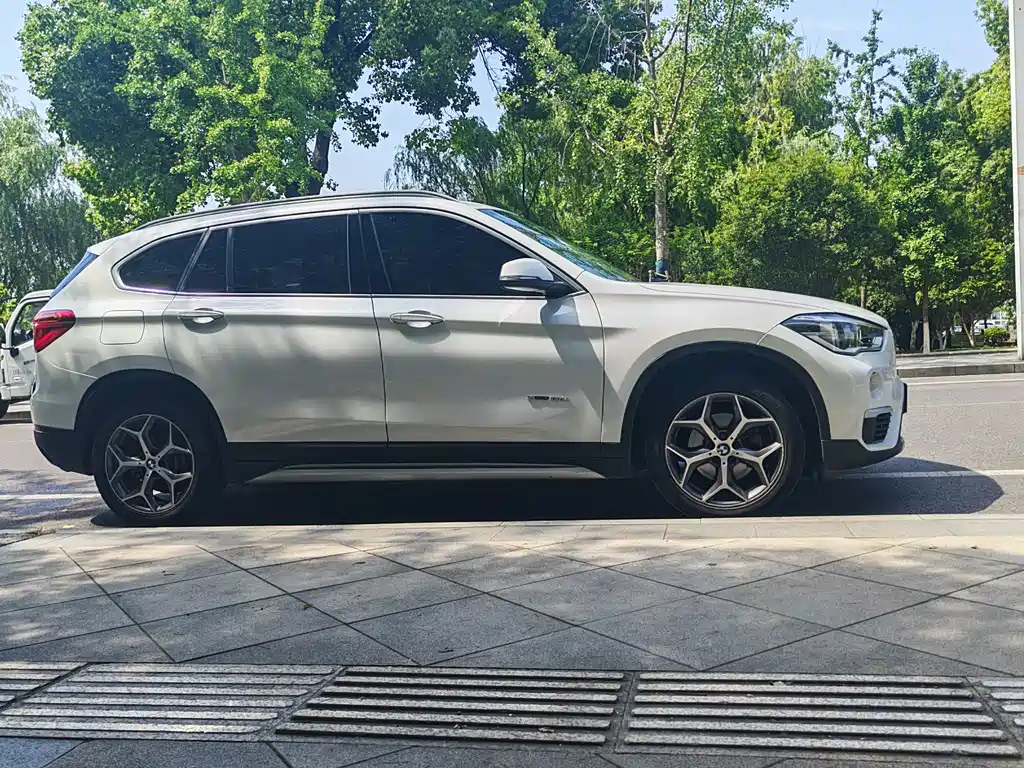 BMW X1 2018 — фото 17