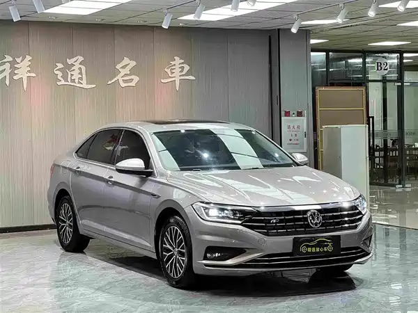 Volkswagen Sagitar 2019