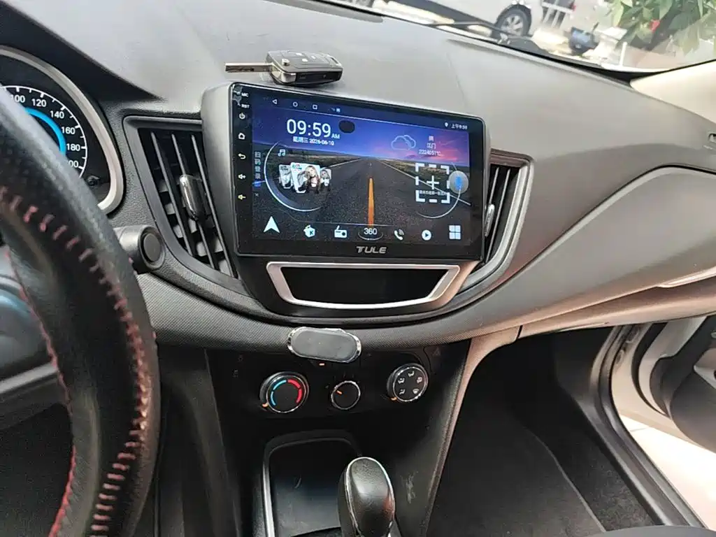 Chevrolet Cavalier 2019 — фото 13