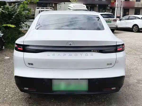 Leapmotor B01 2025