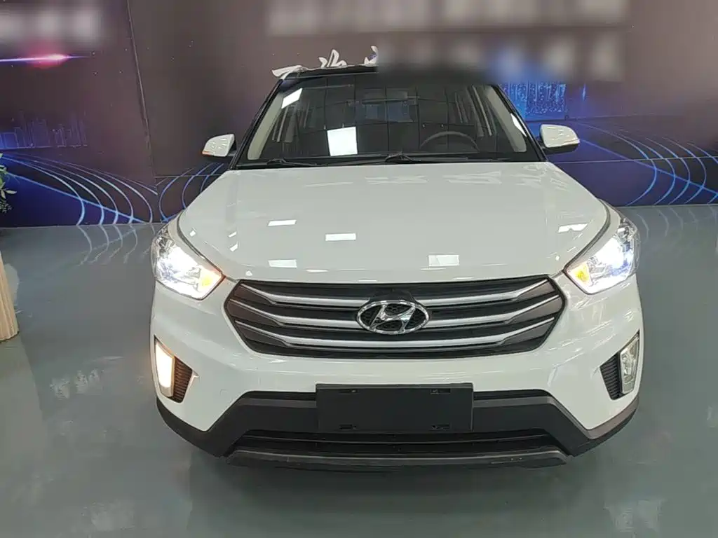 Hyundai ix25 2015 — фото 3