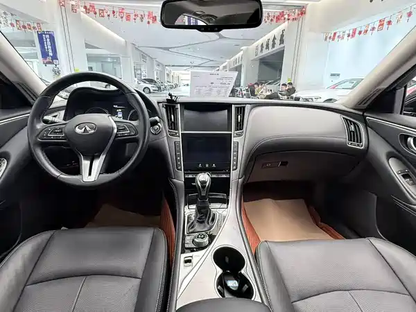 Infiniti Q50L 2018
